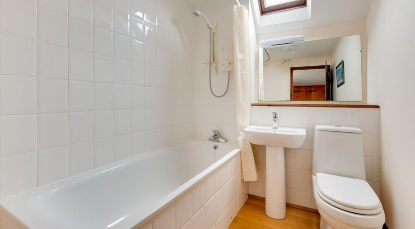 Photo of 4 Bed in Holt