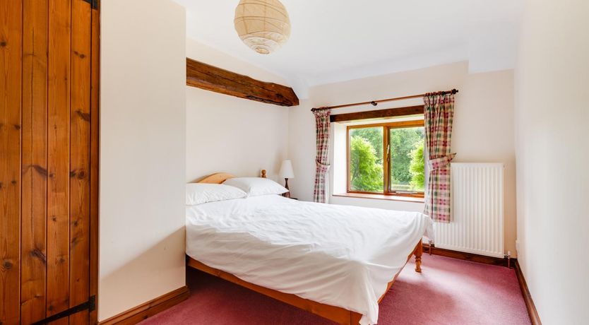 Photo of 4 Bed in Holt
