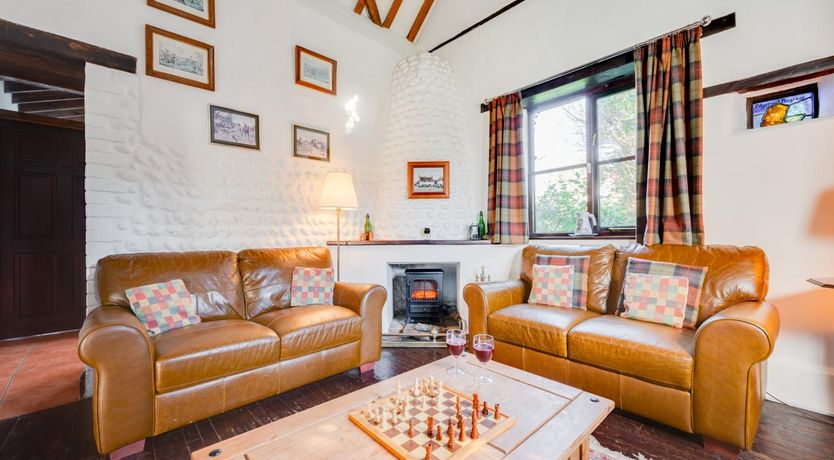 Photo of 2 Bed in Bacton