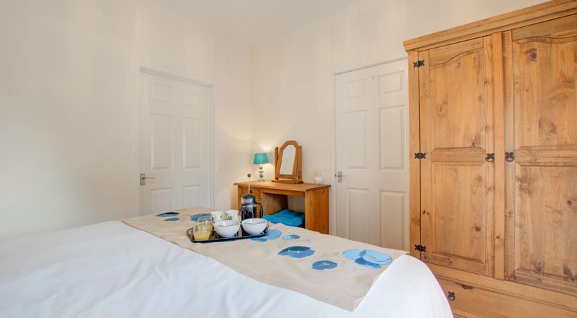 Photo of 1 Bed in Blofield Heath