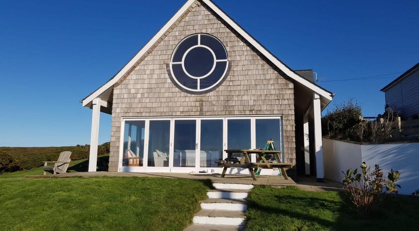 Photo of 4 Bed in Porthtowan