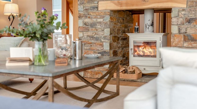 Photo of 4 Bed in Porthtowan