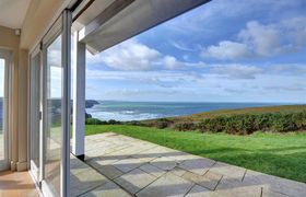 Photo of 4-bed-in-porthtowan