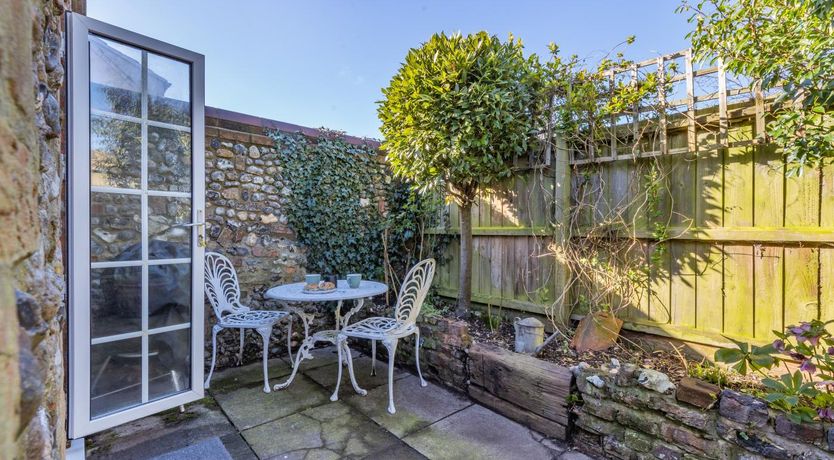 Photo of 1 Bed in Stiffkey