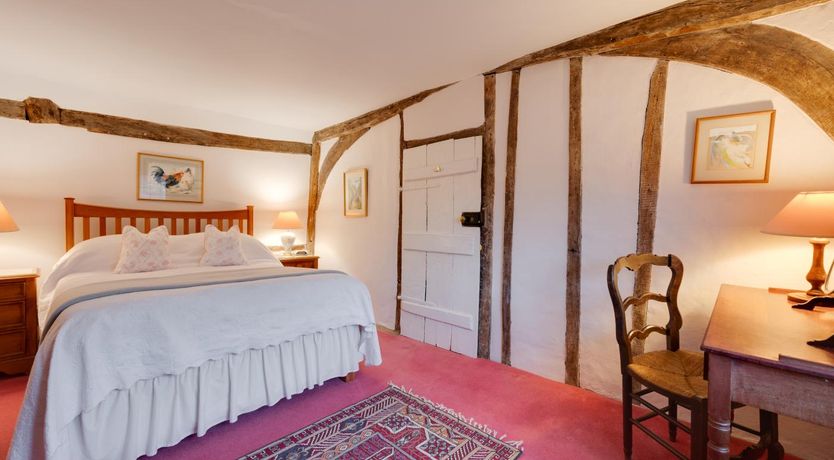 Photo of 2 Bed in Sissinghurst