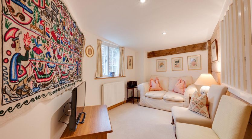Photo of 2 Bed in Sissinghurst