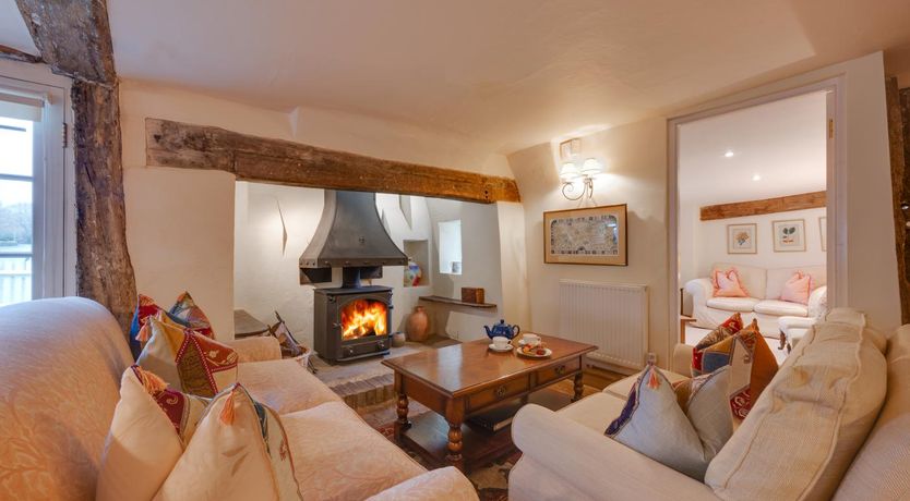 Photo of 2 Bed in Sissinghurst