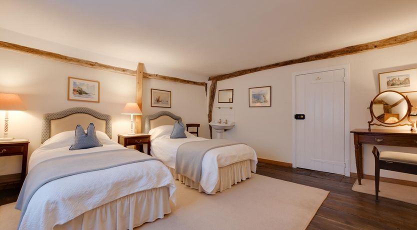 Photo of 2 Bed in Sissinghurst