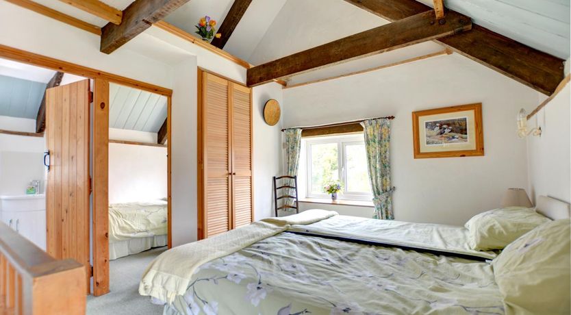 Photo of 2 Bed in Whitland