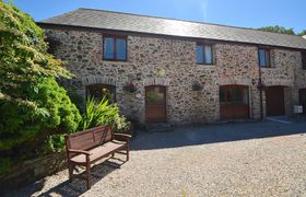 Photo of 4-bed-in-slapton