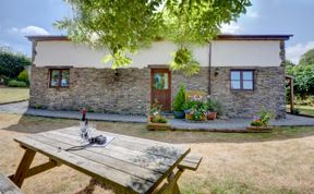 Photo of 2 Bed in Barnstaple