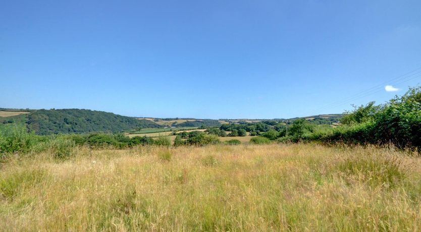 Photo of 2 Bed in Barnstaple