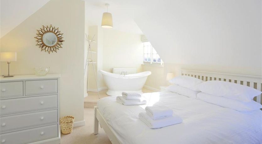 Photo of 5 Bed in Thorpeness