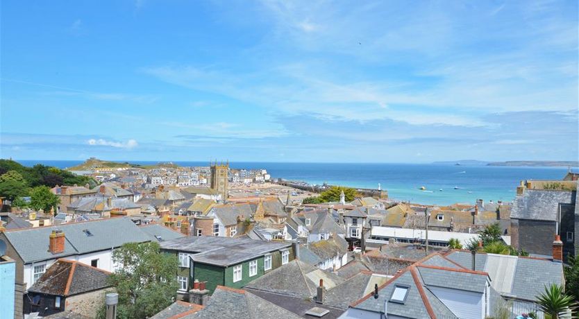 Photo of 3 Bed in St Ives