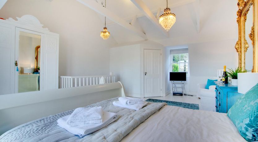 Photo of 3 Bed in St Ives