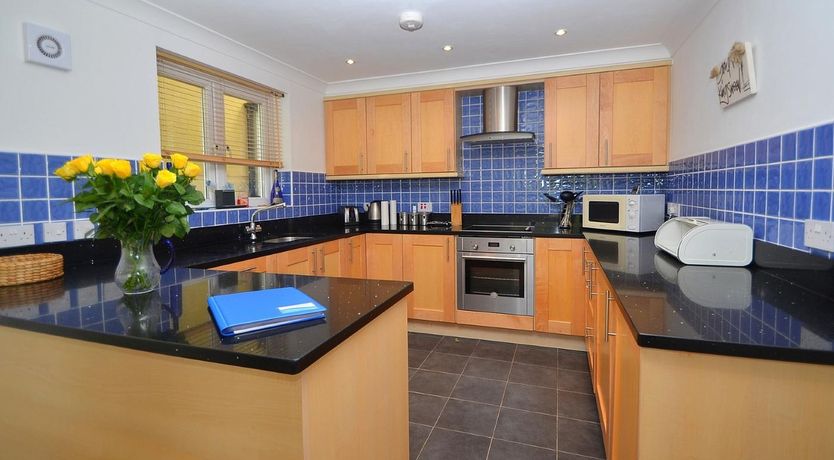 Photo of 2 Bed in Kingswear