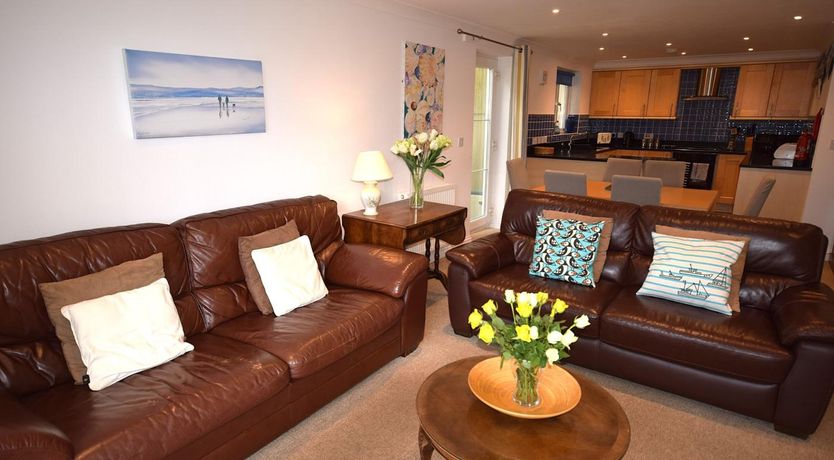 Photo of 2 Bed in Kingswear