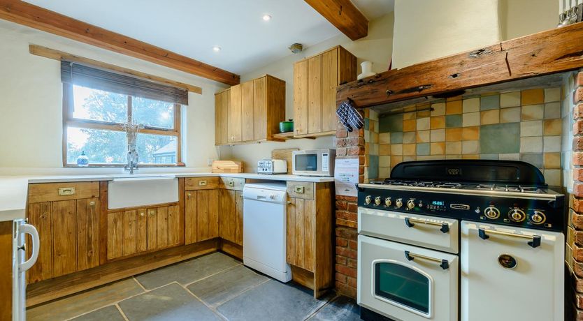 Photo of 3 Bed in Manorbier