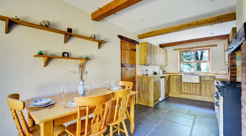 Photo of 3 Bed in Manorbier