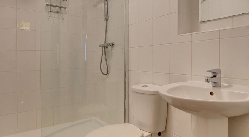 Photo of 2 Bed in Ilfracombe