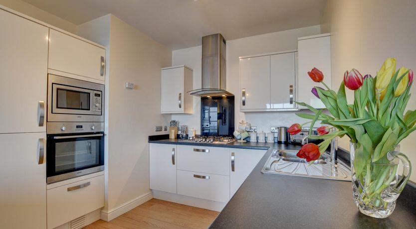 Photo of 2 Bed in Ilfracombe