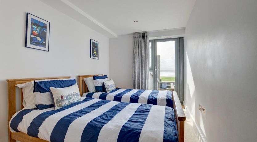 Photo of 2 Bed in Saunton