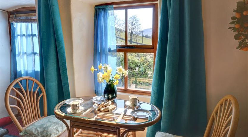 Photo of 1 Bed in Blaenau Ffestiniog