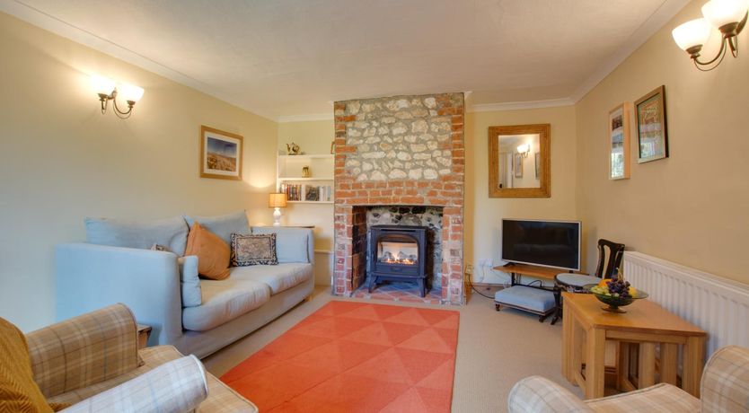 Photo of 2 Bed in Docking