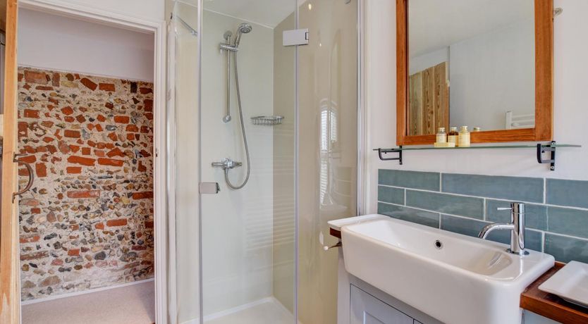 Photo of 2 Bed in Snape