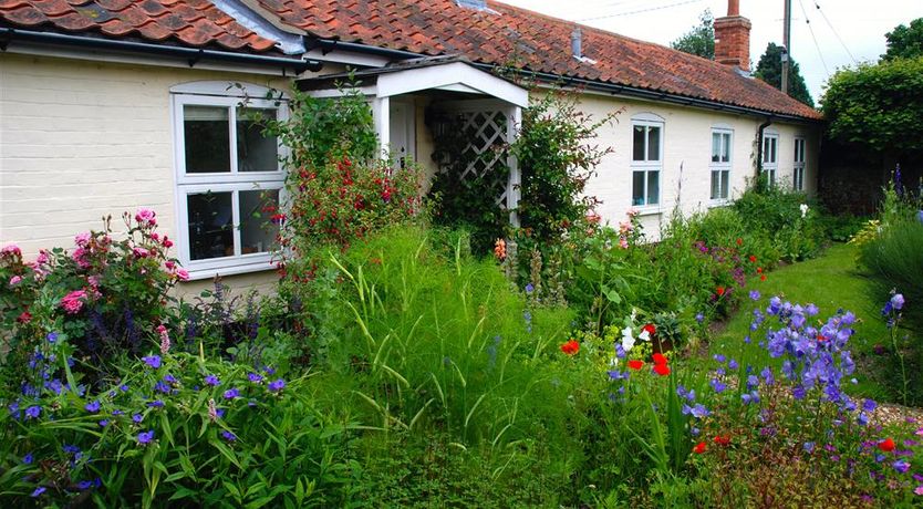 Photo of 2 Bed in Snape