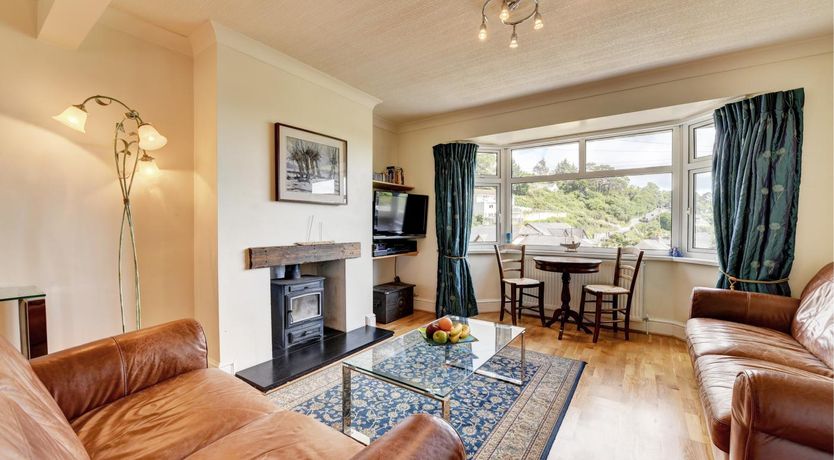 Photo of 4 Bed in Dartmouth