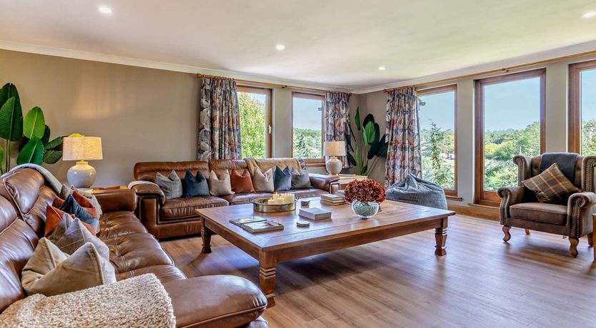 Photo of 6 Bed in Perth