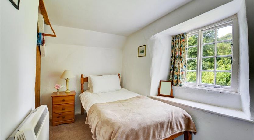 Photo of 3 Bed in Lostwithiel