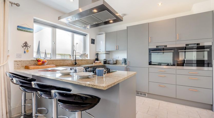 Photo of 3 Bed in Padstow