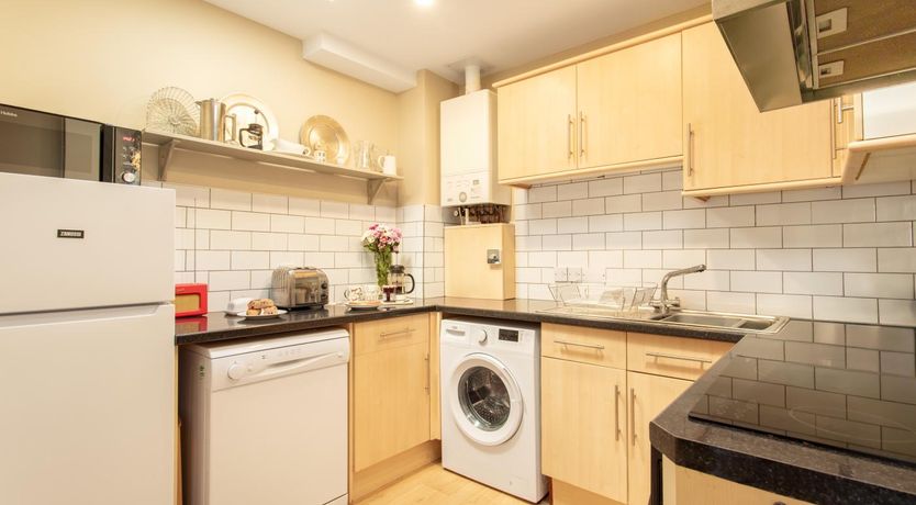 Photo of 2 Bed in Shaldon