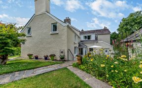 Photo of 1 Bed in Llandysul