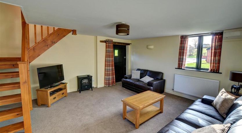 Photo of 2 Bed in Llandinam