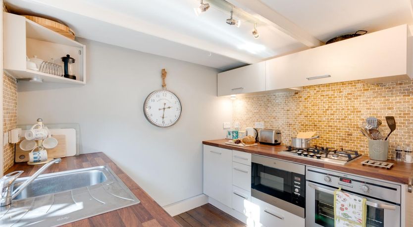 Photo of 3 Bed in Robin Hoods Bay
