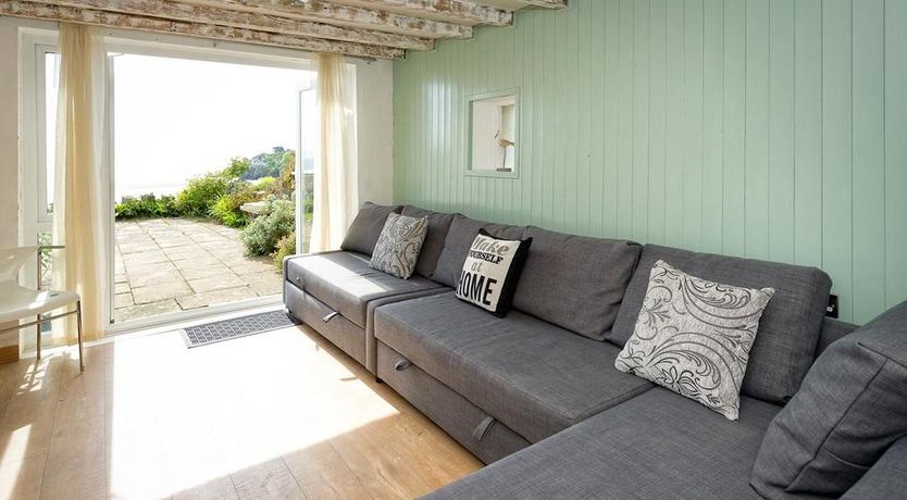 Photo of 2 Bed in Pwllheli