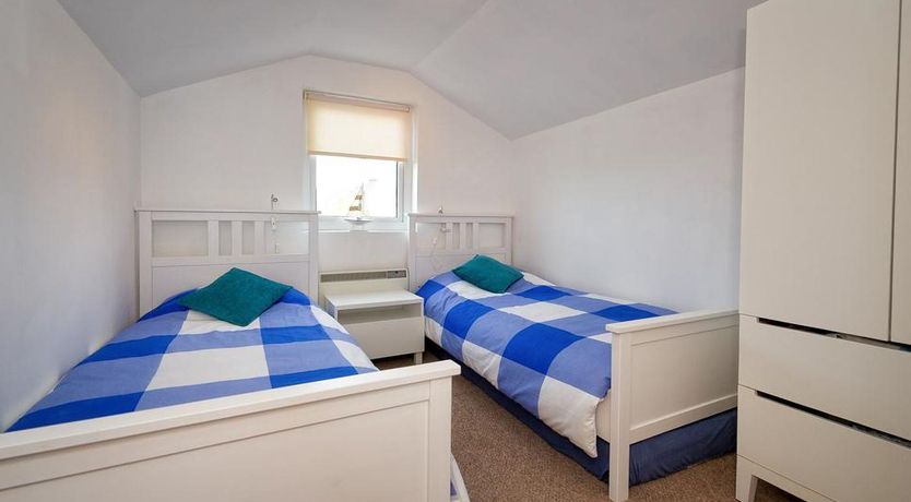 Photo of 2 Bed in Pwllheli