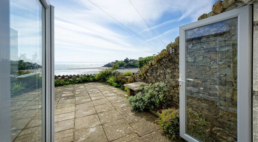 Photo of 2 Bed in Pwllheli