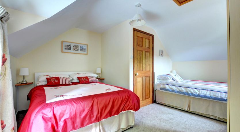 Photo of 3 Bed in Fishguard