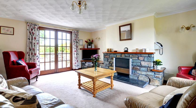 Photo of 3 Bed in Fishguard