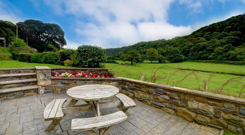 Photo of 3 Bed in Fishguard