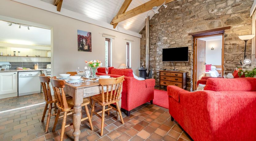 Photo of 2 Bed in Little Haven