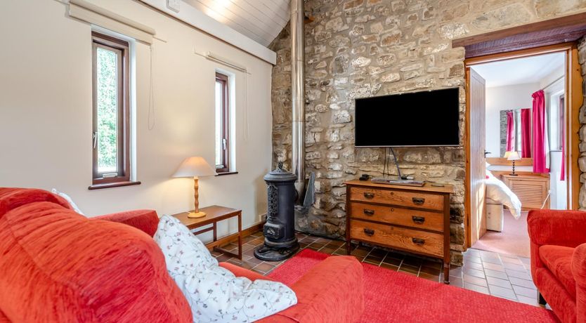 Photo of 2 Bed in Little Haven