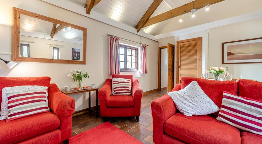 Photo of 2 Bed in Little Haven