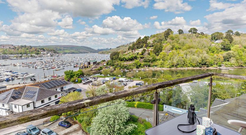 Photo of 3 Bed in Kingswear