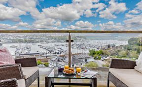 Photo of 3 Bed in Kingswear