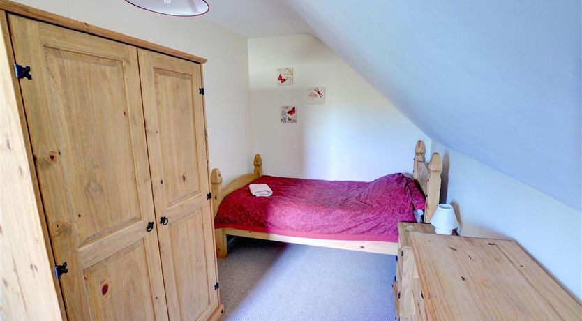 Photo of 2 Bed in Whitby